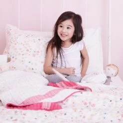 Pehrdesign Meadow Quilt Twin -Selected Baby Products Stores pehr meadow girl 07 1024x1024 aa7271b8 e896 4f53 bc5a 5774ee304cc9