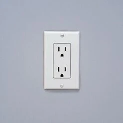 Qdos StayPut Double Outlet Plug - White (6 Pack) -Selected Baby Products Stores qdos stayput double outlet plug white 6 pack 7