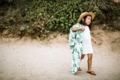 Little Unicorn Cotton Muslin Swaddle Single Tropical Leaf -Selected Baby Products Stores ub0152 little unicorn swaddle tropical leaf ls1 2017 07 18t16 10 12.649 1024x1024